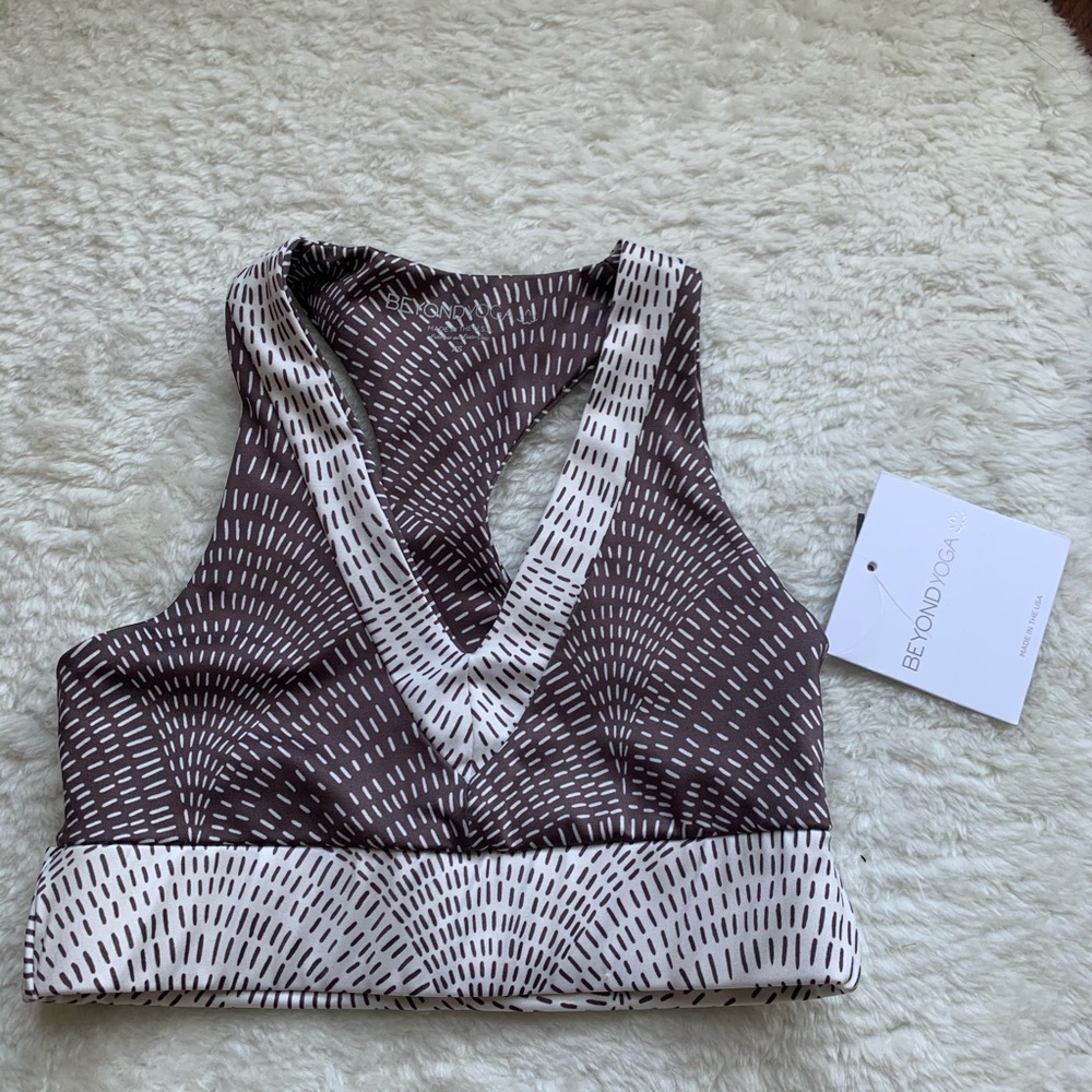 Beyond Yoga Brown and White Sports Bra